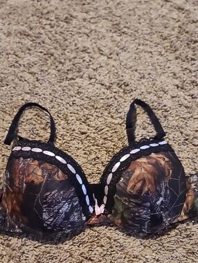 Camo Print Lace-Trim Push-Up Bra in Black & Brown